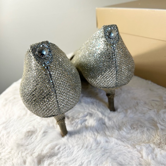 Gorgeous mk heels ❤️ - Picture 8 of 12